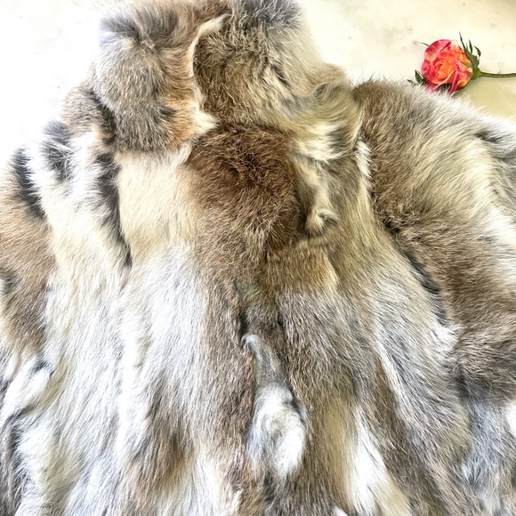 Adrienne Landau Rabbit Fur Vest in Natural Cream and Tan Tones - Picture 12 of 15